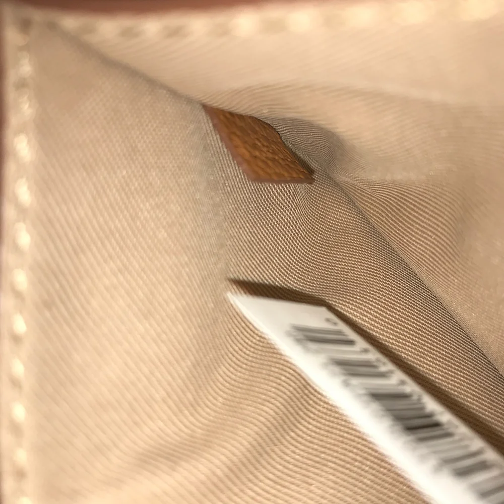 Marc Jacobs Leather Card Holder in “Smoked Almond” NWOT